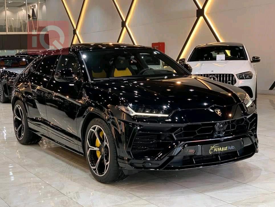 لامبورغيني اوروس